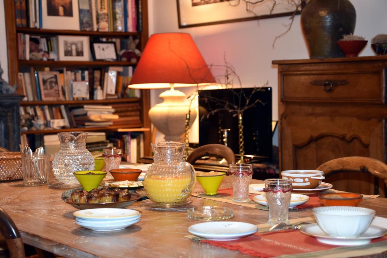 Les Hirondelles Bed & Breakfast Fleac Eksteriør bilde